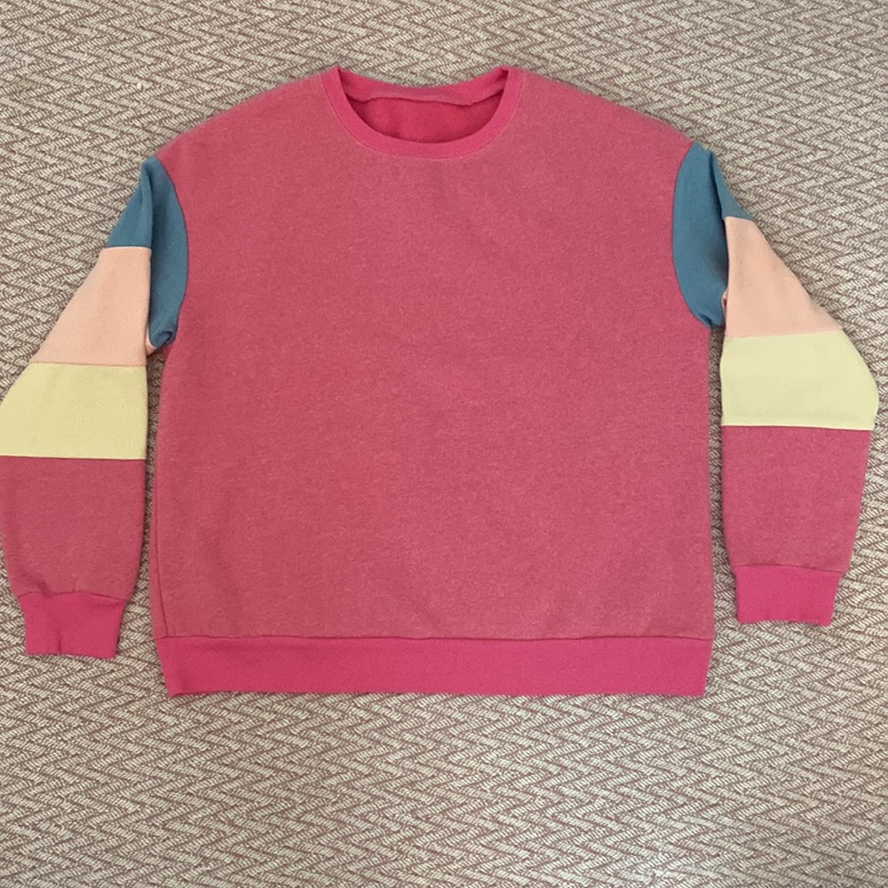 NEW Color Block Crew Neck